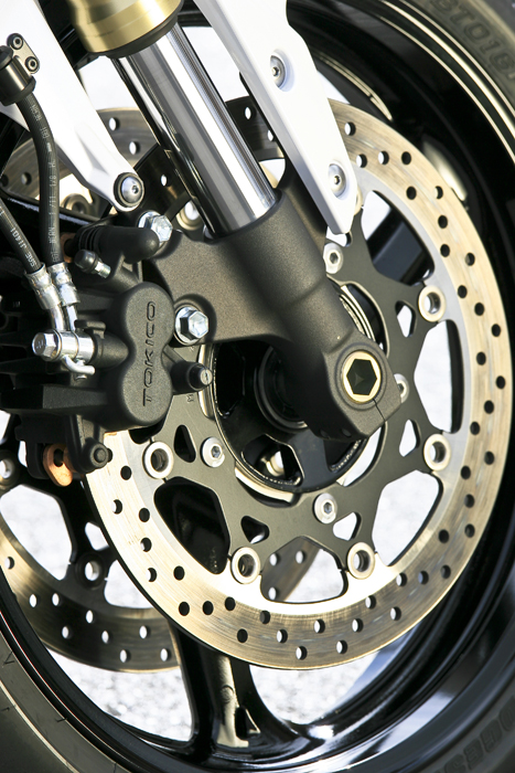 6GSR750